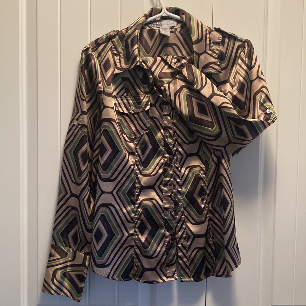 Point Zero Retro button up shirt. Sz.Sm